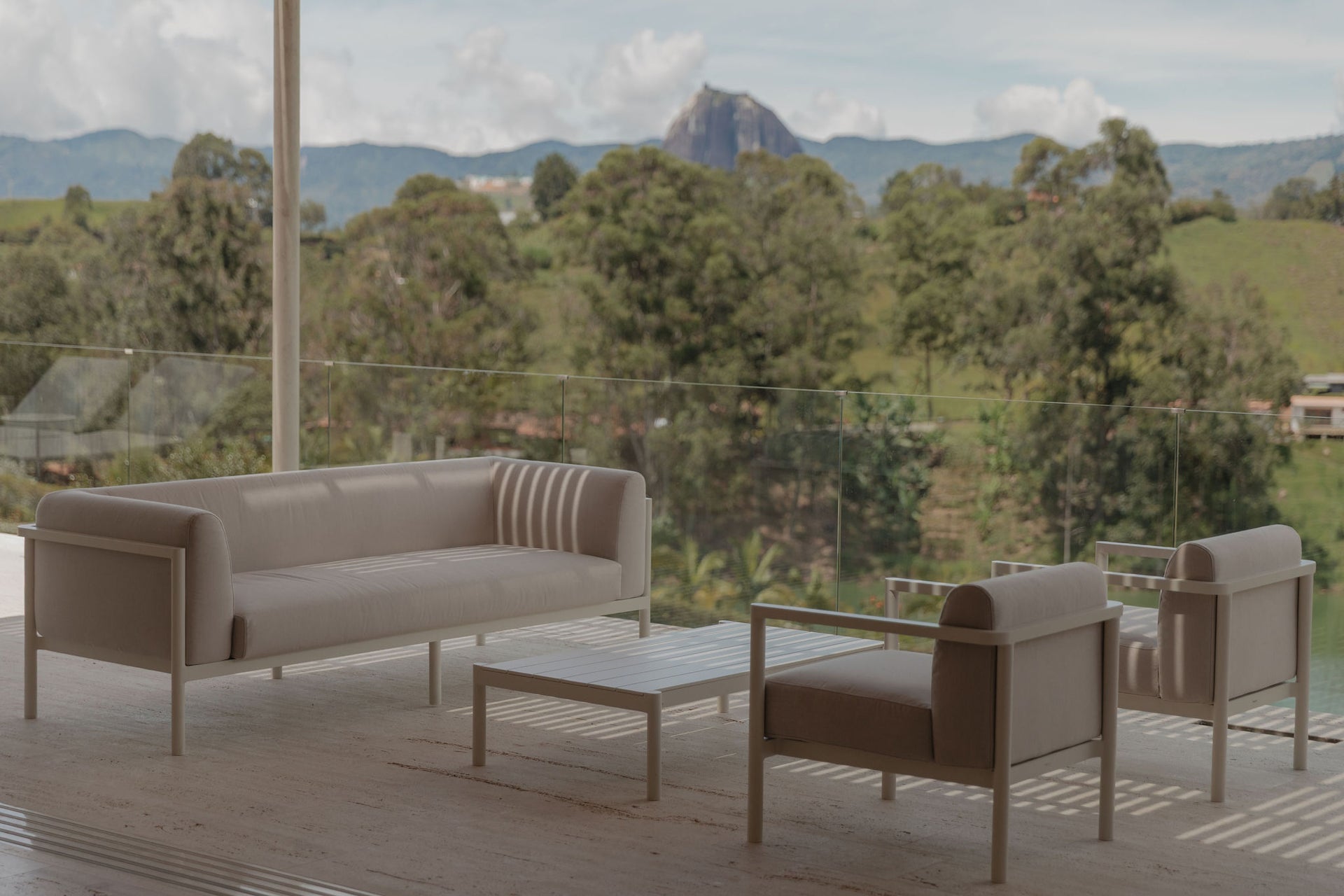 Sofá 3 Puestos Origin Blanco Mineral- Point