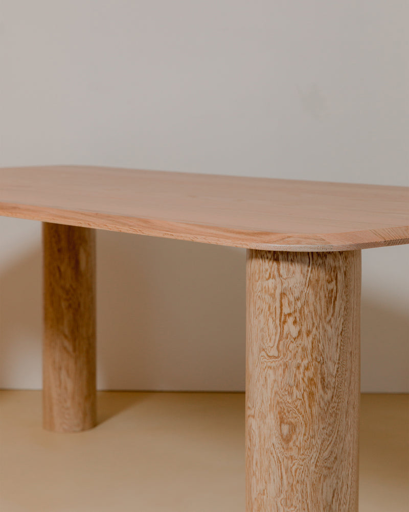 Mesa de Comedor Brito