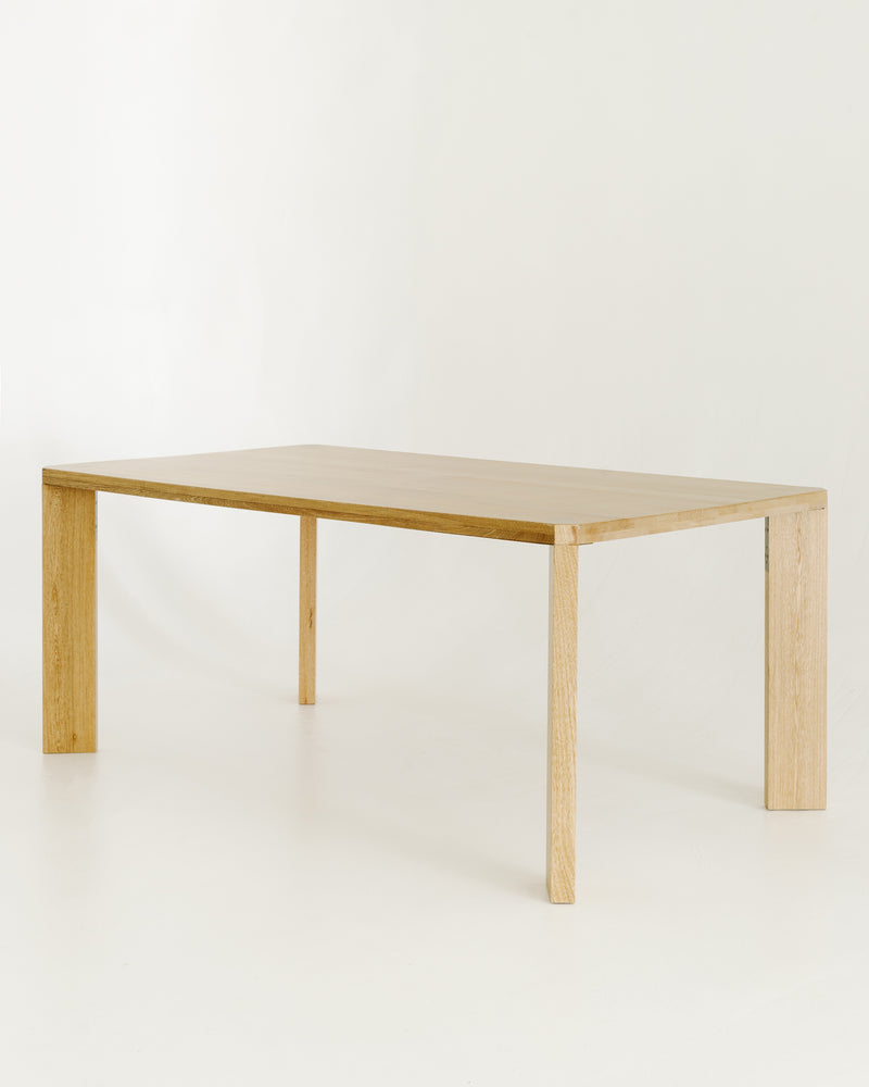 Mesa de Comedor Acacia