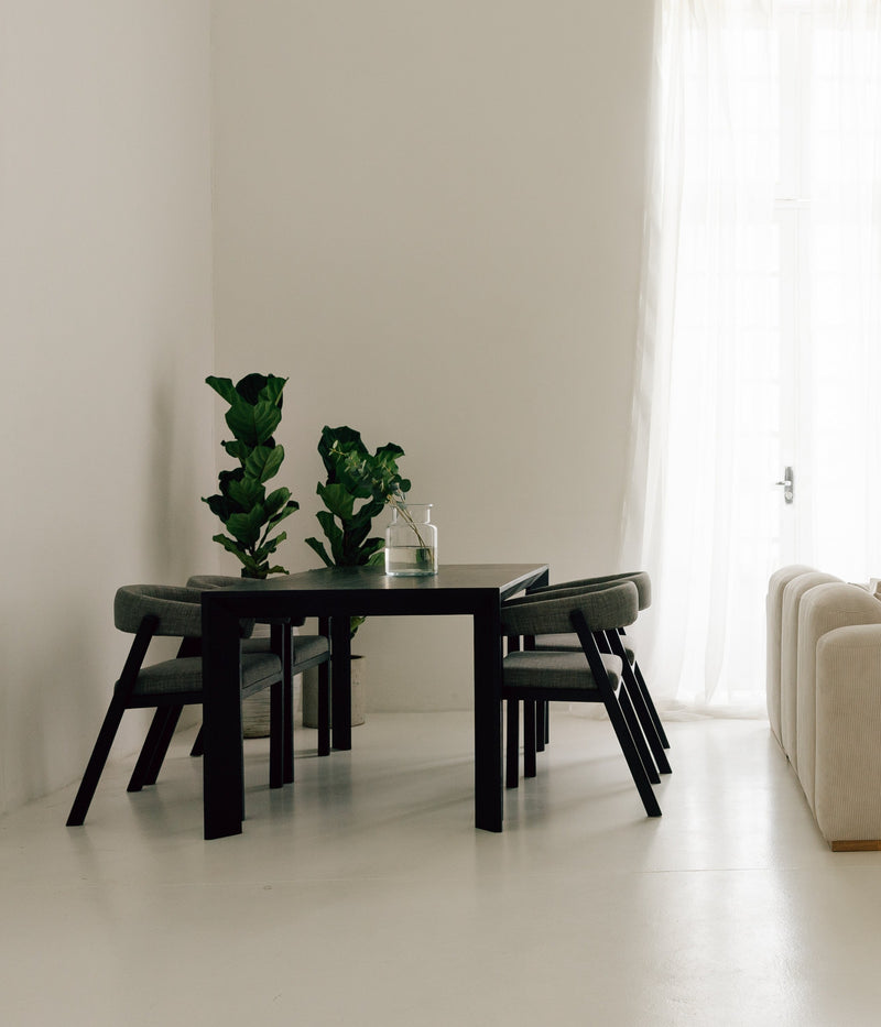 Mesa de Comedor Arista Black