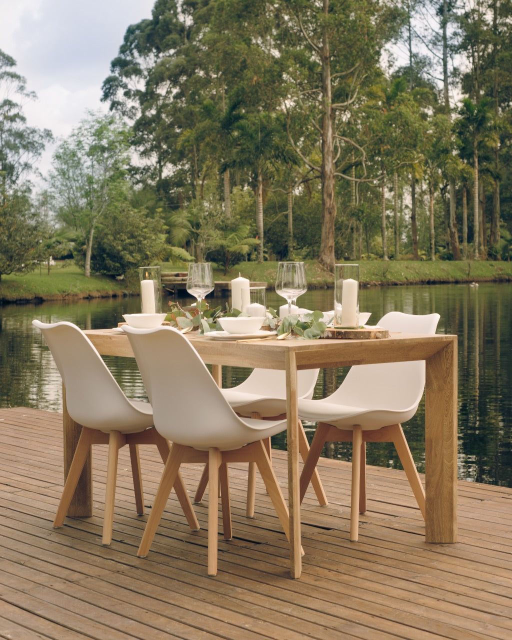 Mesa de Comedor de madera Arista
