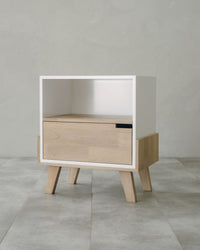 Mesa de noche Cubik