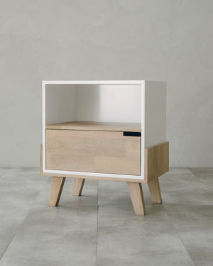 Mesa de noche Cubik